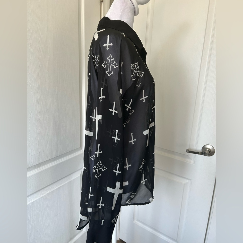 Marisol edgy Goth rock, sheer blouse cross design, black white top women’s large - Picture 4 of 14